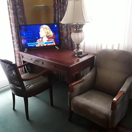 Hotel Feiler Мюггендорф Экстерьер фото